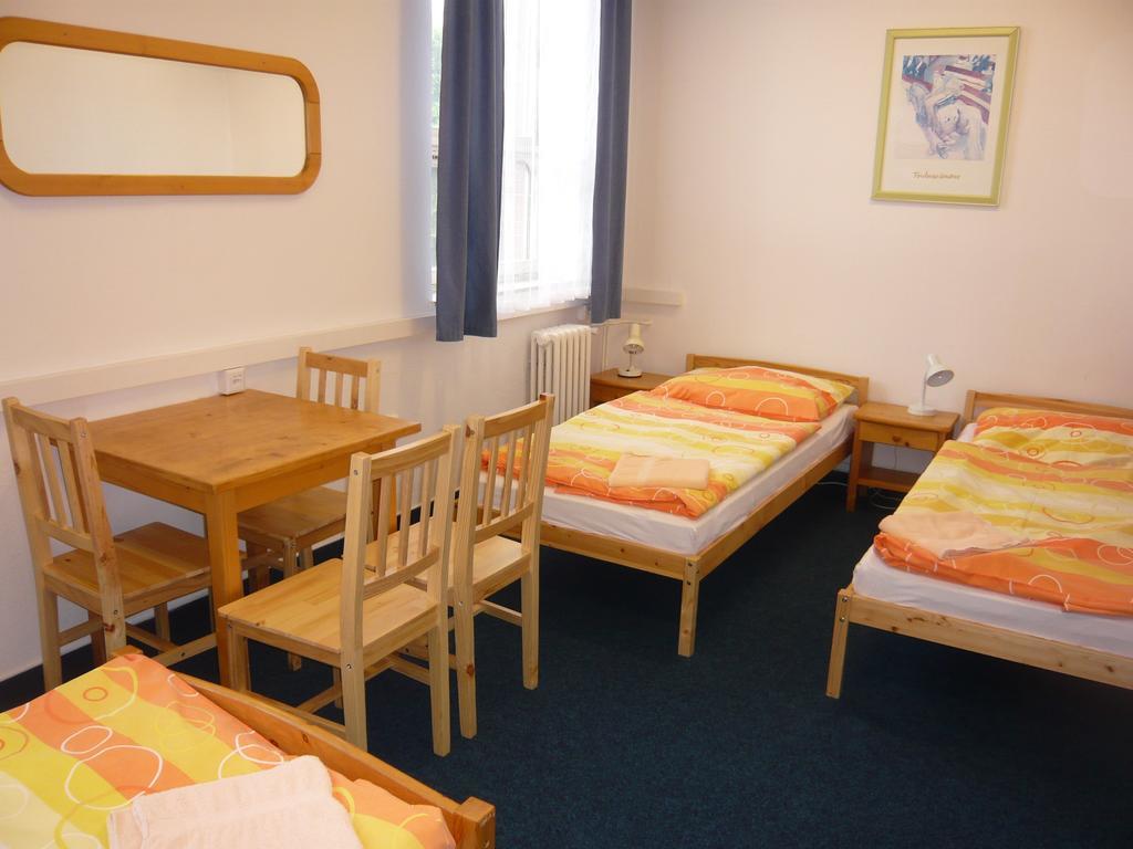 Hotel Hasa Прага Номер фото