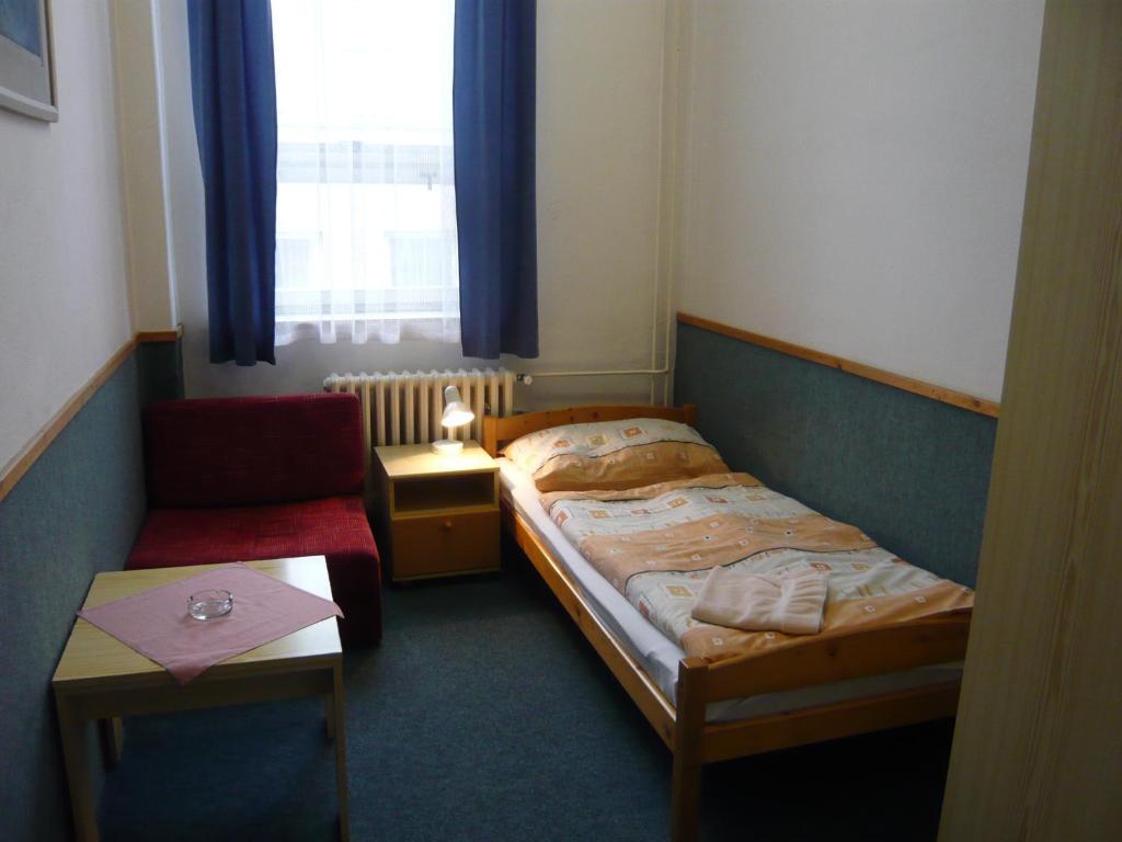Hotel Hasa Прага Номер фото
