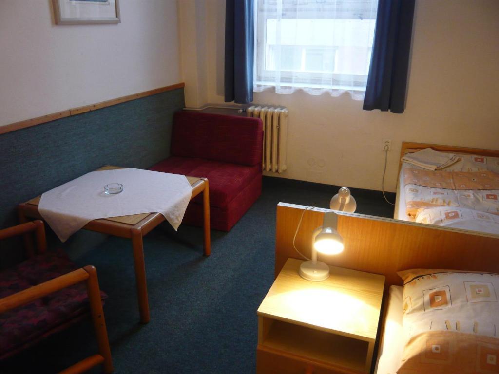 Hotel Hasa Прага Номер фото