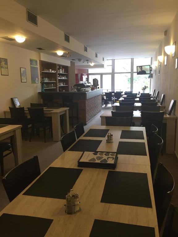 Hotel Hasa Прага Екстер'єр фото